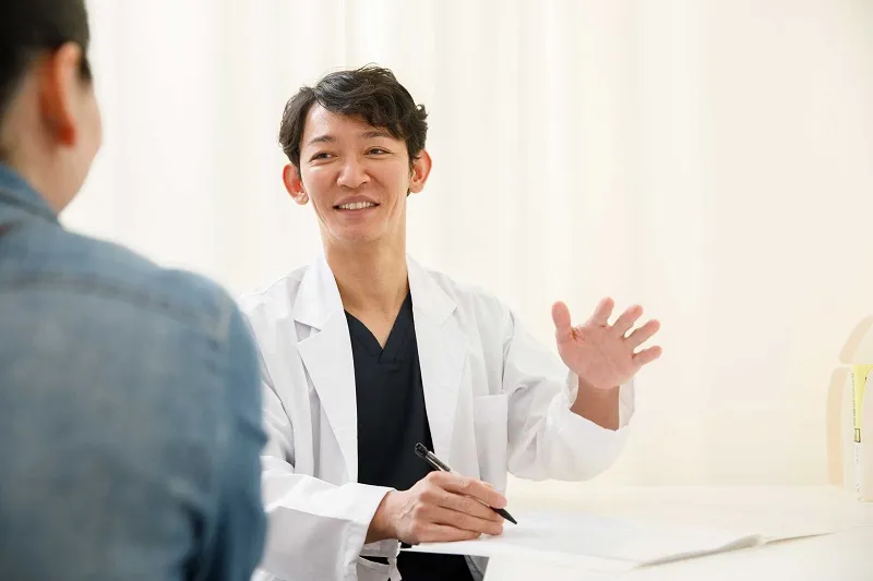 医師の診察